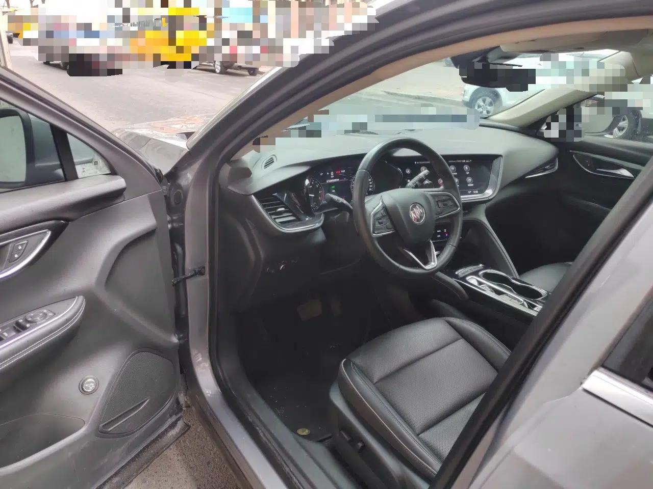 Buick Envision 2022 Encore S 652T Two-Wheel-Drive Luxury Model — миниатюра 17