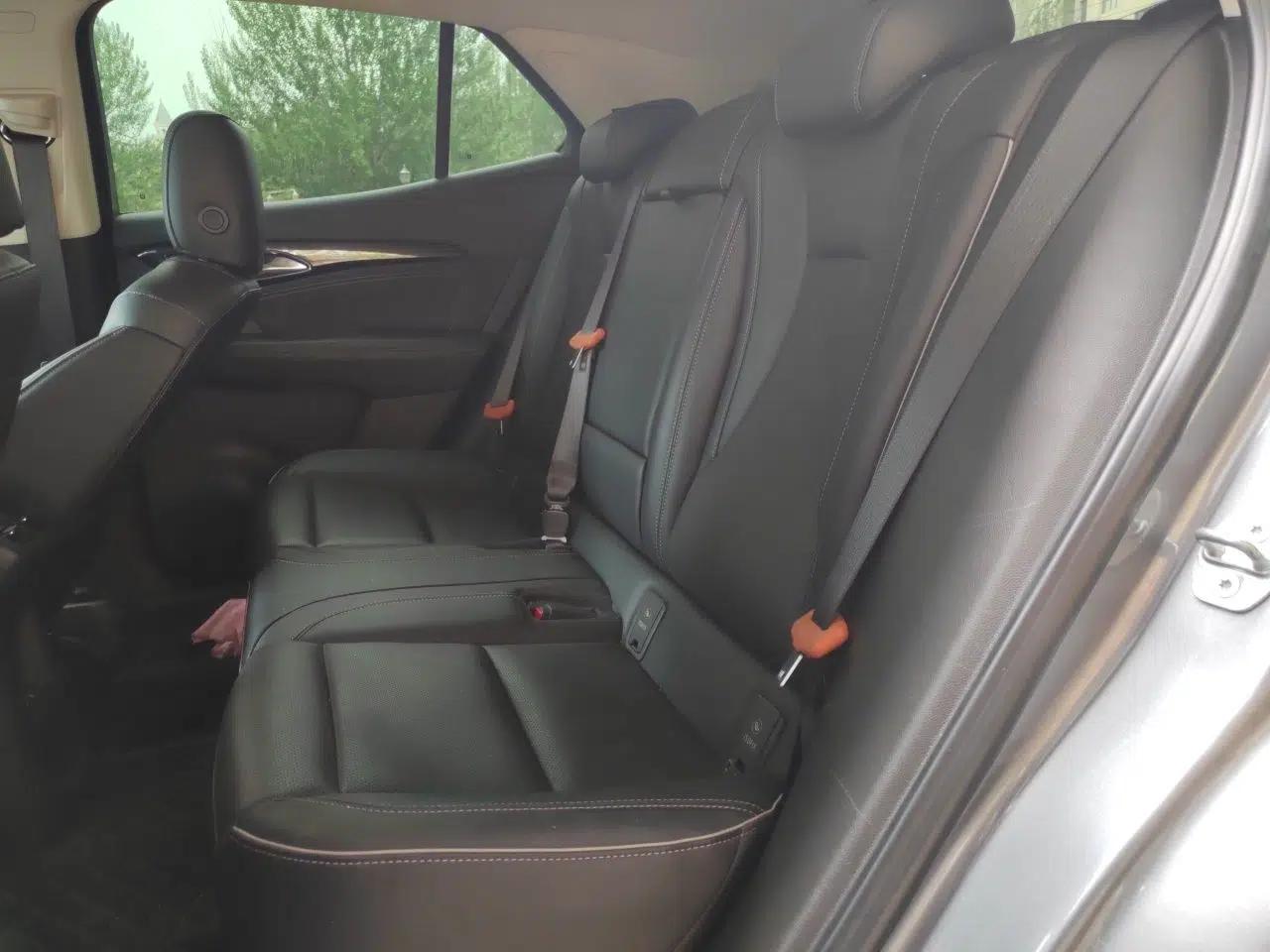 Buick Envision 2022 Encore S 652T Two-Wheel-Drive Luxury Model — миниатюра 18