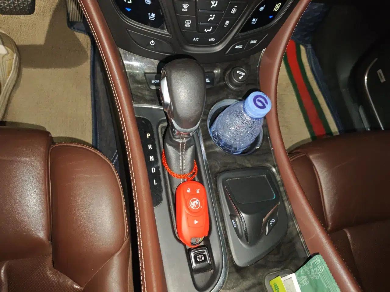 Buick Envision 2014 28T All-Wheel-Drive Versatile Sports Flagship Edition — миниатюра 15