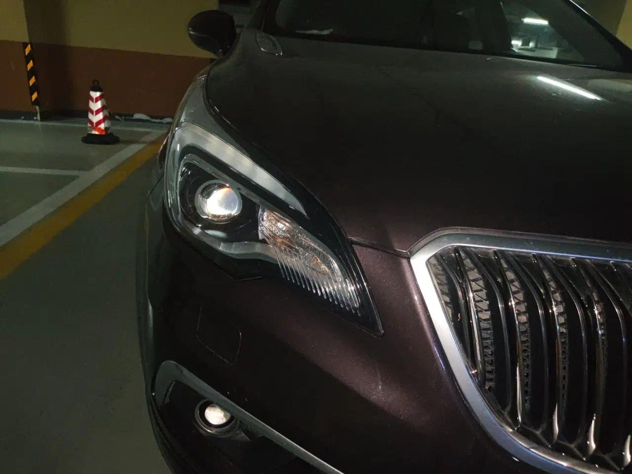 Buick Envision 2014 28T All-Wheel-Drive Versatile Sports Flagship Edition — миниатюра 7