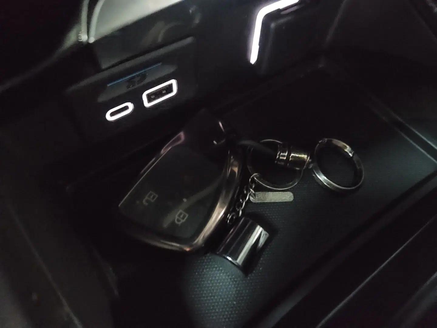 Buick Envision 2022 Encore S 552T Two-Wheel Drive Elite Model — миниатюра 12