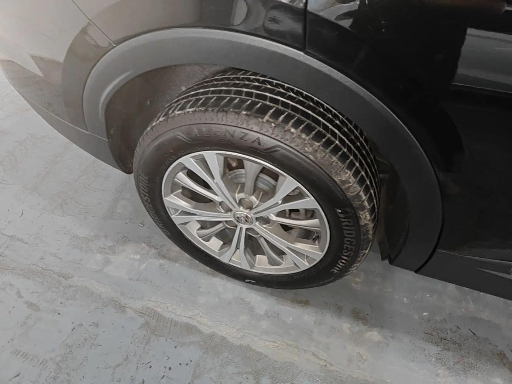 Buick Envision 2023 Encore Plus 652T Five-Seat Luxury Model — миниатюра 10