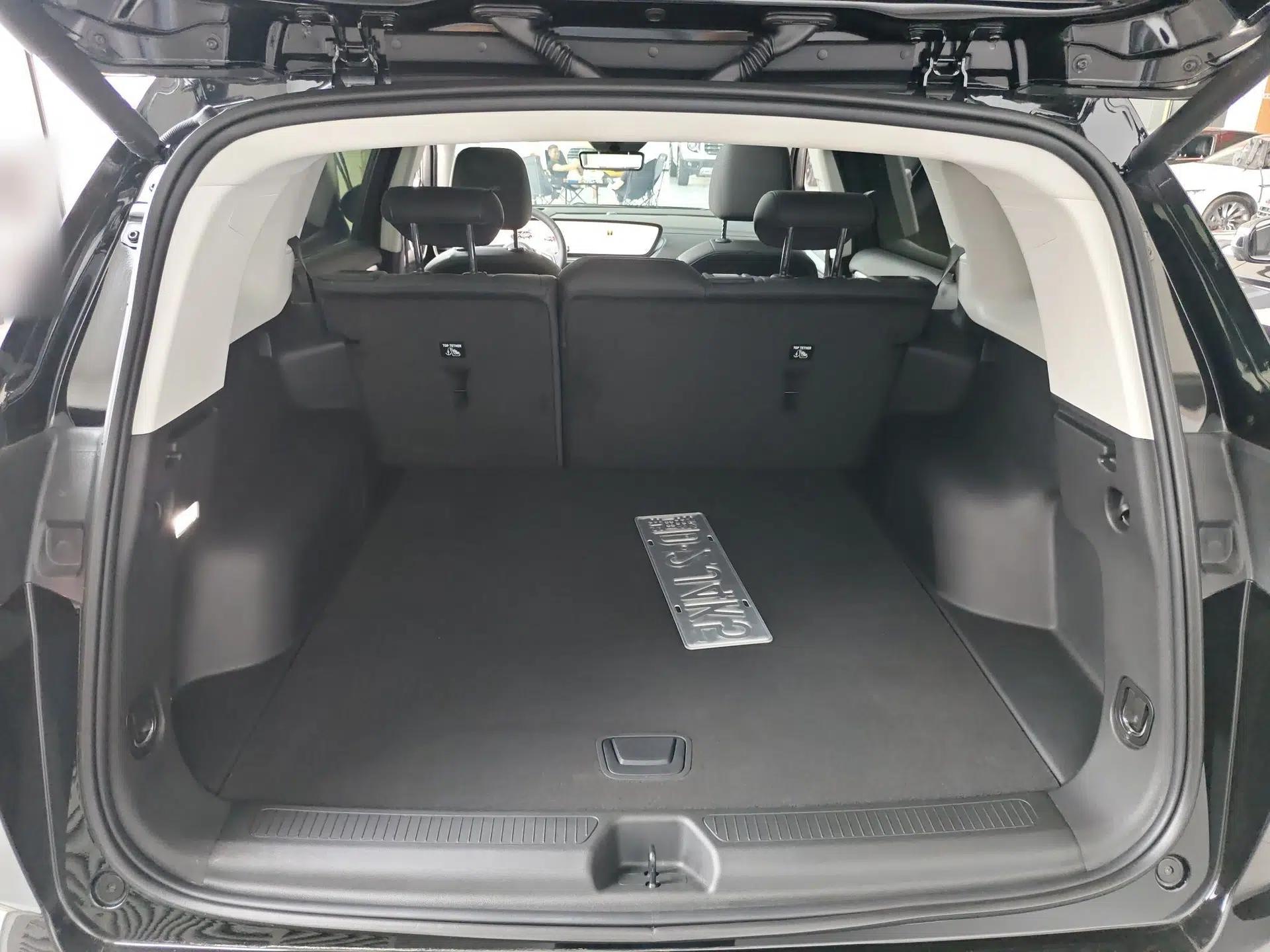 Buick Envision 2025 Encore Plus 28T All-Wheel-Drive Platinum Edition — миниатюра 8