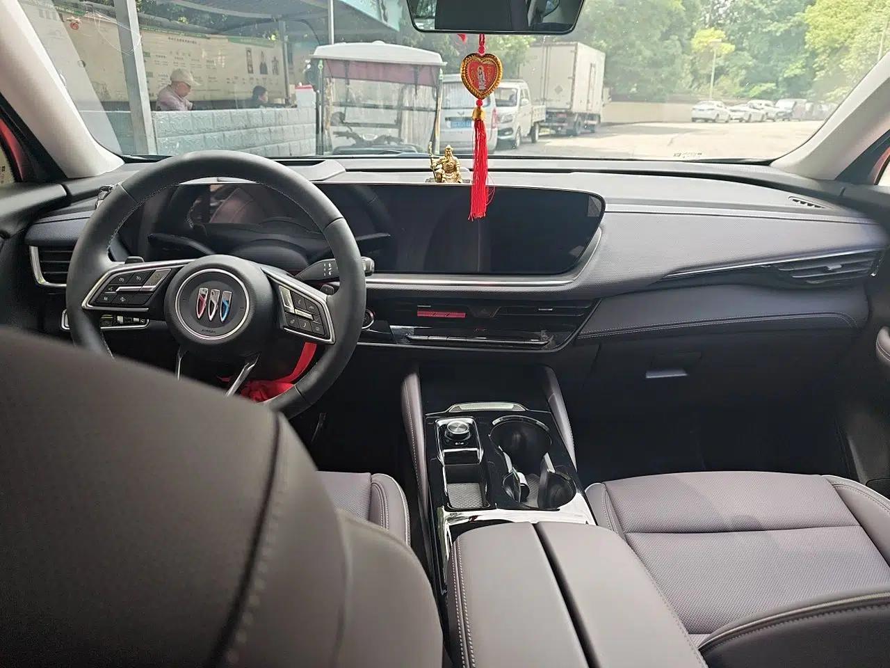 Buick Envision 2026 Model Equinox Plus 28T Two-Wheel-Drive Platinum Edition — миниатюра 10