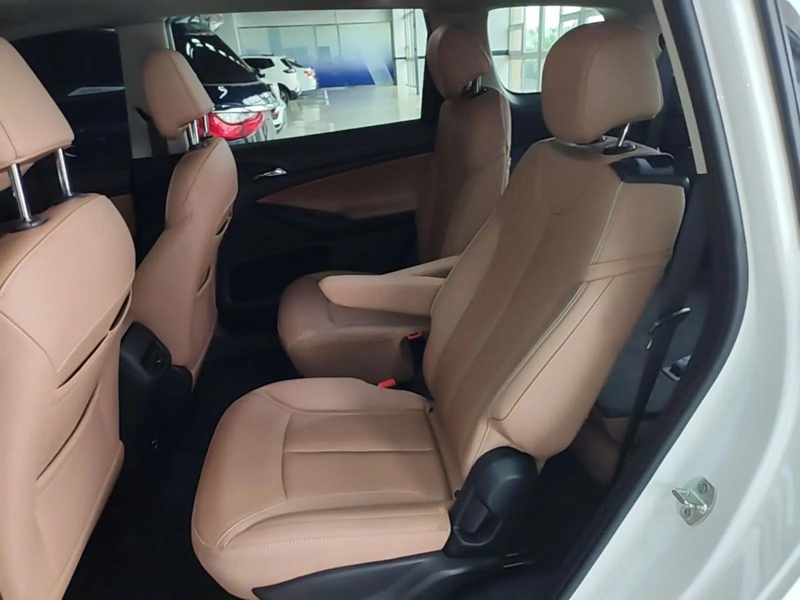 Buick GL6 2021 323T Mild Hybrid Connect Luxury Model — миниатюра 19