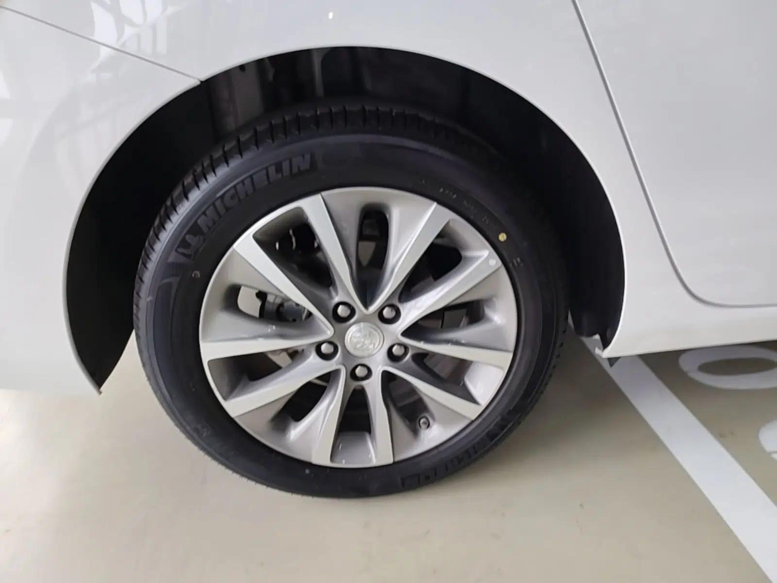 Buick GL6 2021 323T Mild Hybrid Connect Luxury Model — миниатюра 10