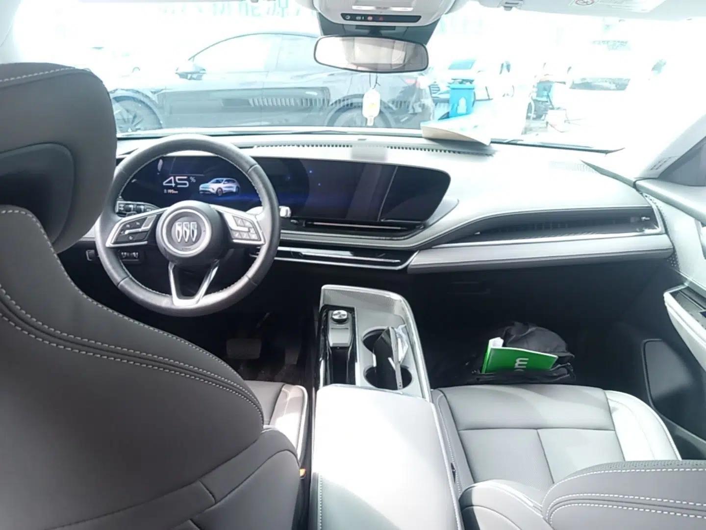 Buick E5 2025 Model 545KM Smart Enjoyment Edition — миниатюра 12