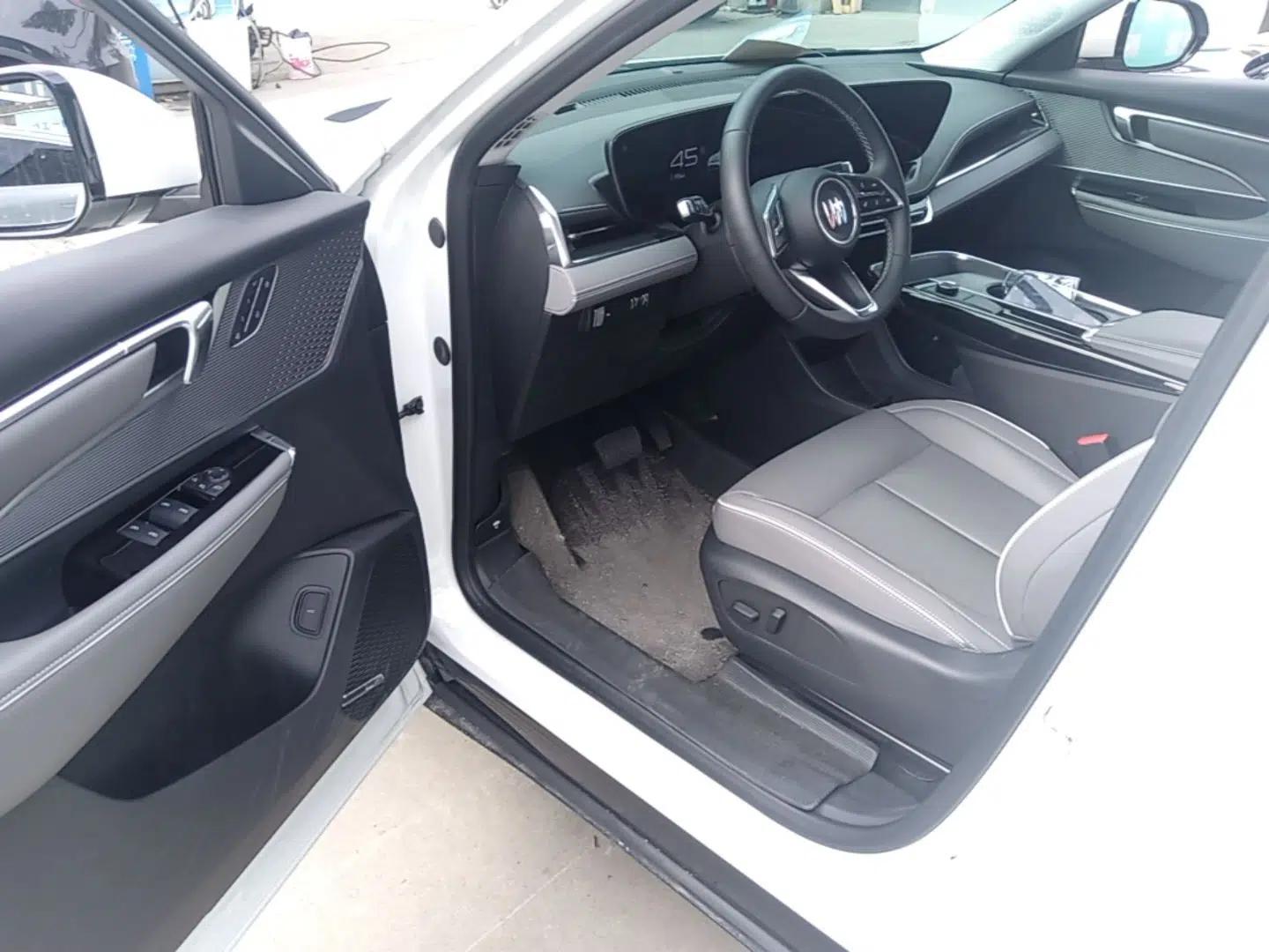 Buick E5 2025 Model 545KM Smart Enjoyment Edition — миниатюра 18