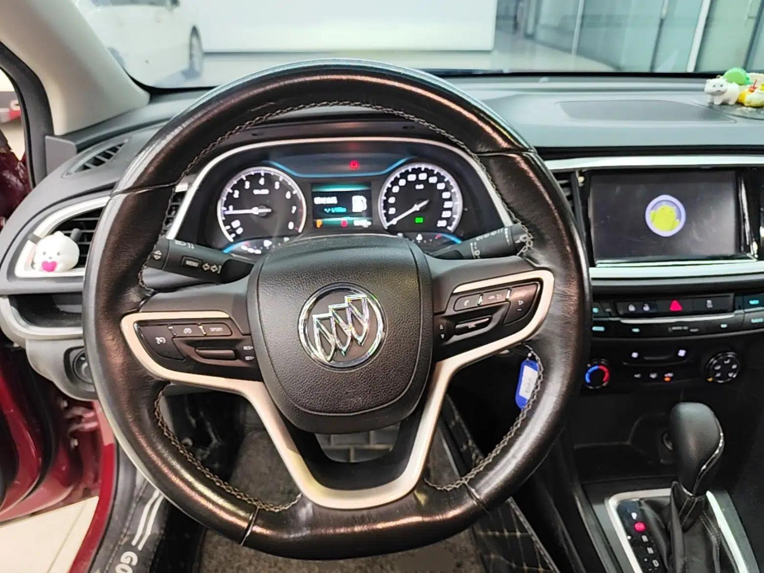Buick Excelle GX 2018 18T Automatic Elite Model — миниатюра 13