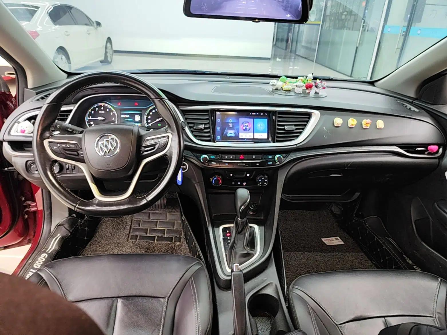 Buick Excelle GX 2018 18T Automatic Elite Model — миниатюра 15