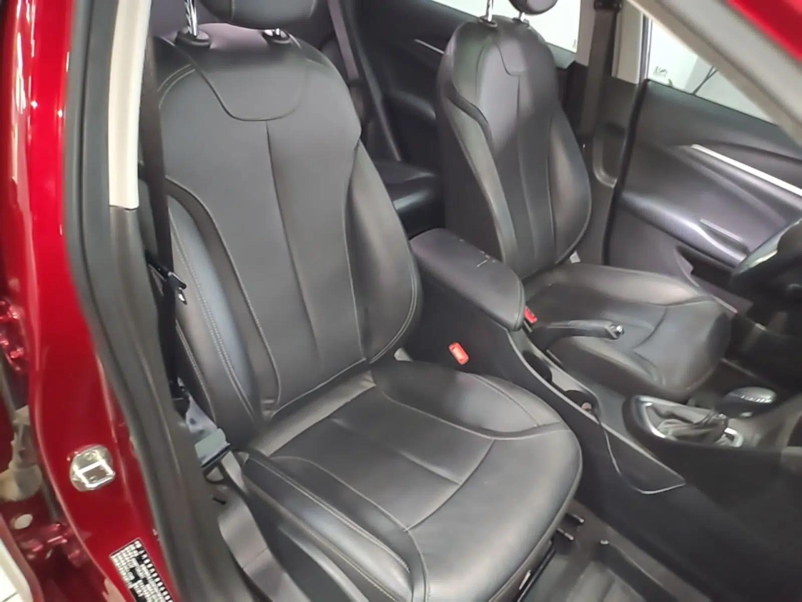 Buick Excelle GX 2019 18T Automatic Connected Elite Model China VI Standard — миниатюра 23