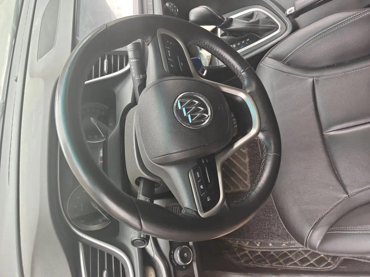 Buick Excelle GX 2018 18T Automatic Elite Model — миниатюра 11