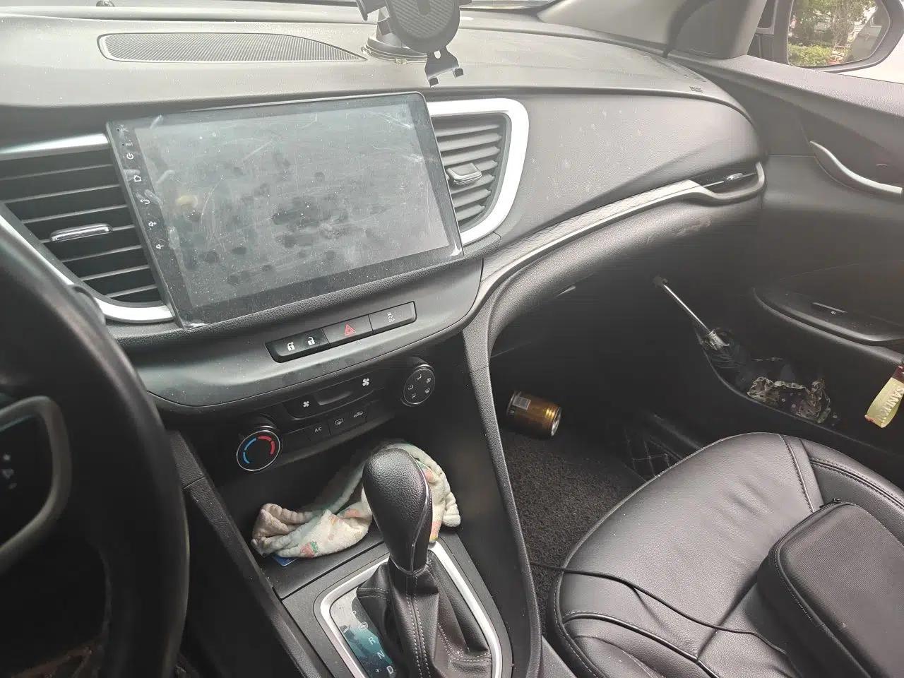 Buick Excelle GX 2018 18T Automatic Elite Model — миниатюра 14