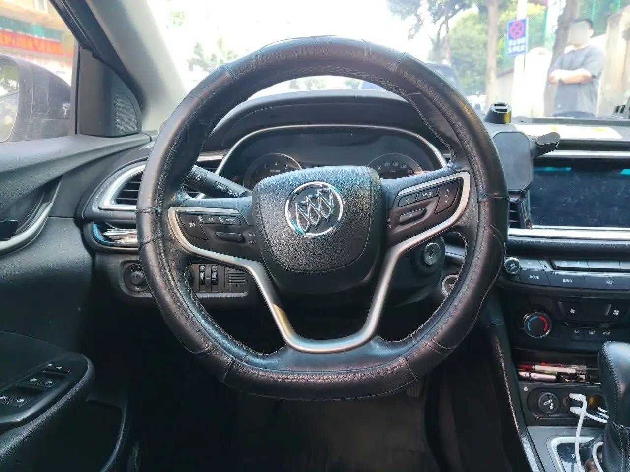 Buick Excelle GX 2018 18T Automatic Elite Model — миниатюра 11
