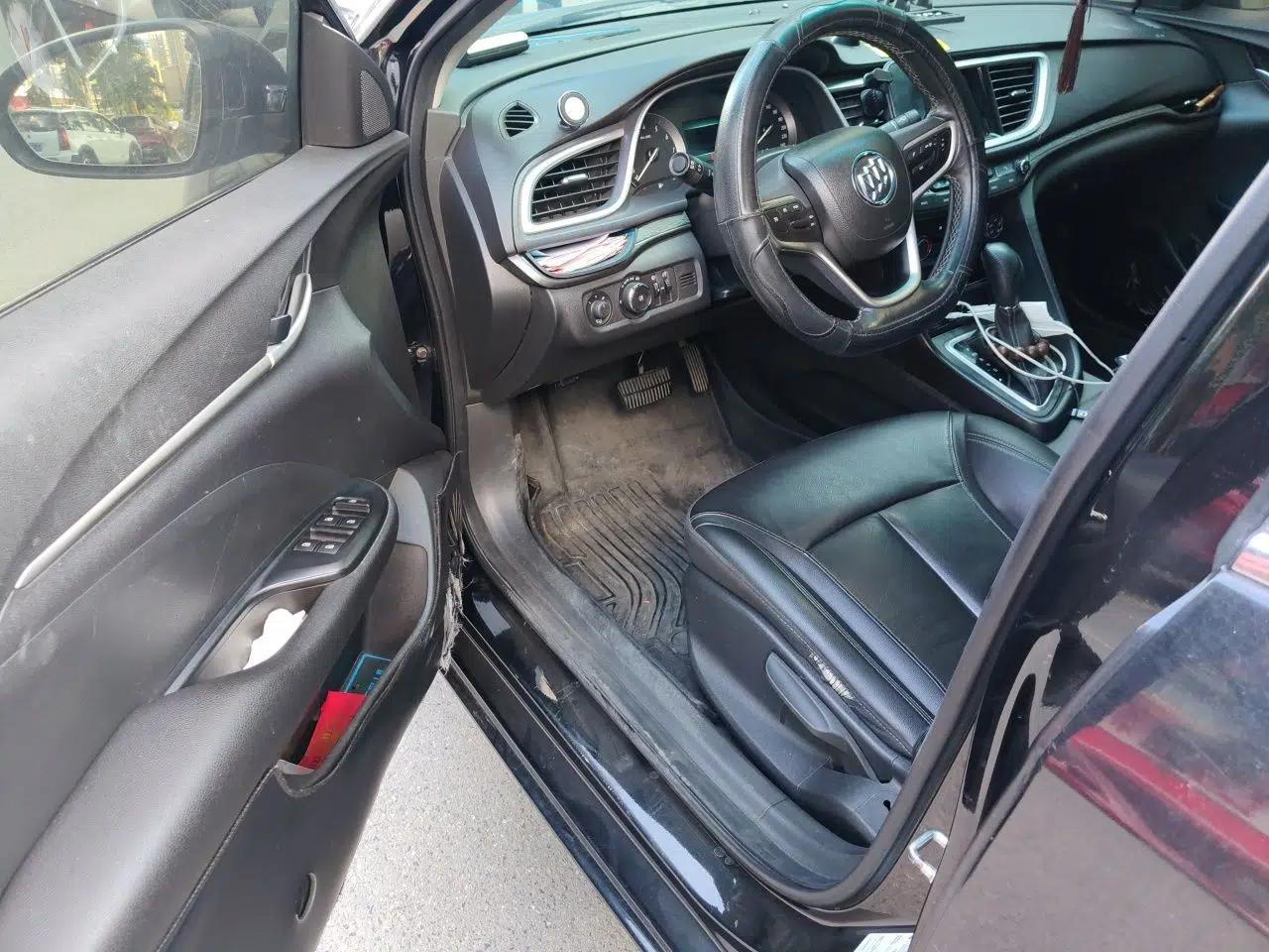 Buick Excelle GX 2018 18T Automatic Elite Model — миниатюра 17
