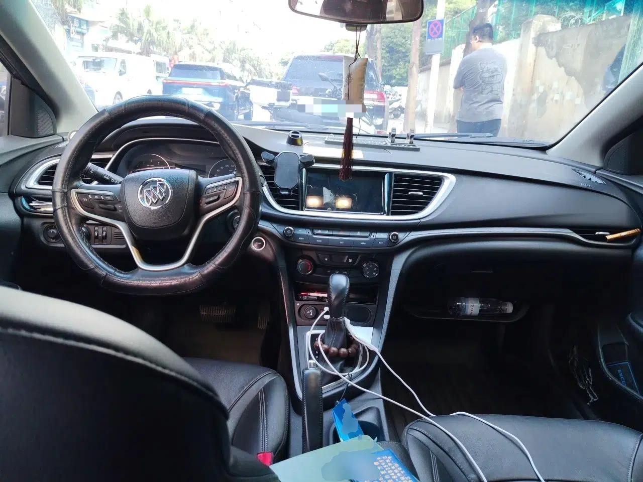 Buick Excelle GX 2018 18T Automatic Elite Model — миниатюра 10