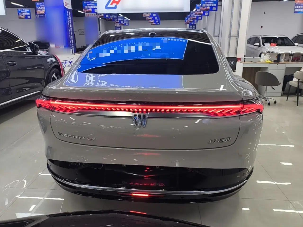 Buick L7 2025 Model Aivia — миниатюра 3