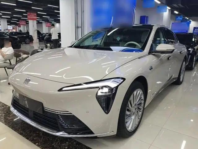 Buick L7 2025 Model Aivia