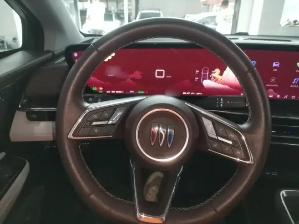 Buick E4 2023 Deluxe Edition — миниатюра 14