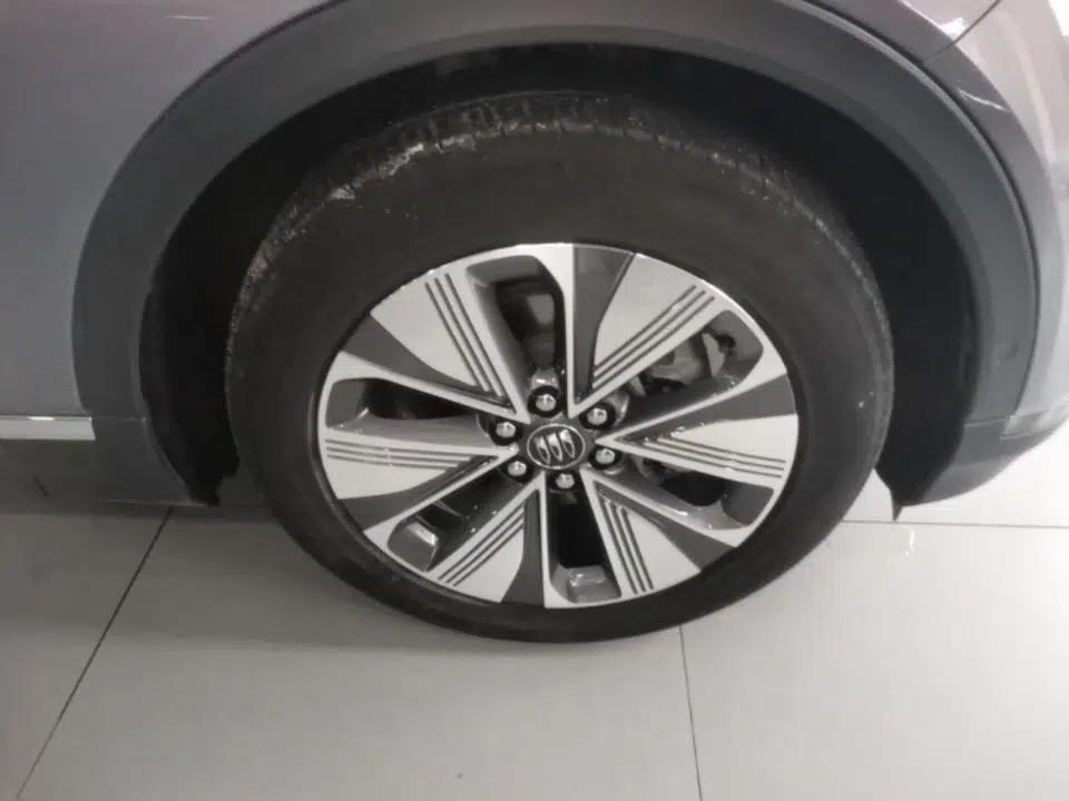 Buick E4 2023 Deluxe Edition — миниатюра 10