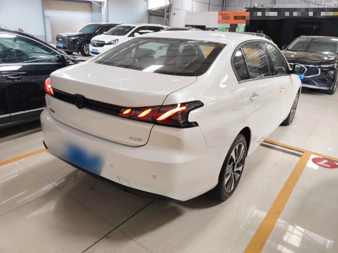 Peugeot 408 2022 1.6T Light-Chasing Edition — миниатюра 4