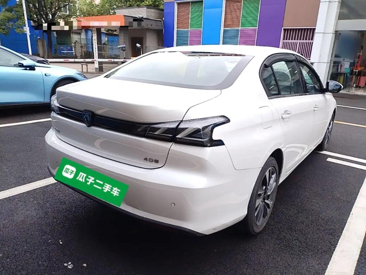 Peugeot 408 2022 1.6T Light-Chasing Edition — миниатюра 6