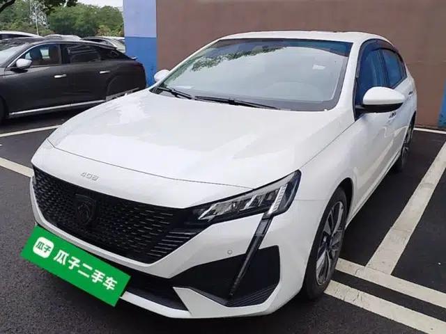 Peugeot 408 2022 1.6T Light-Chasing Edition