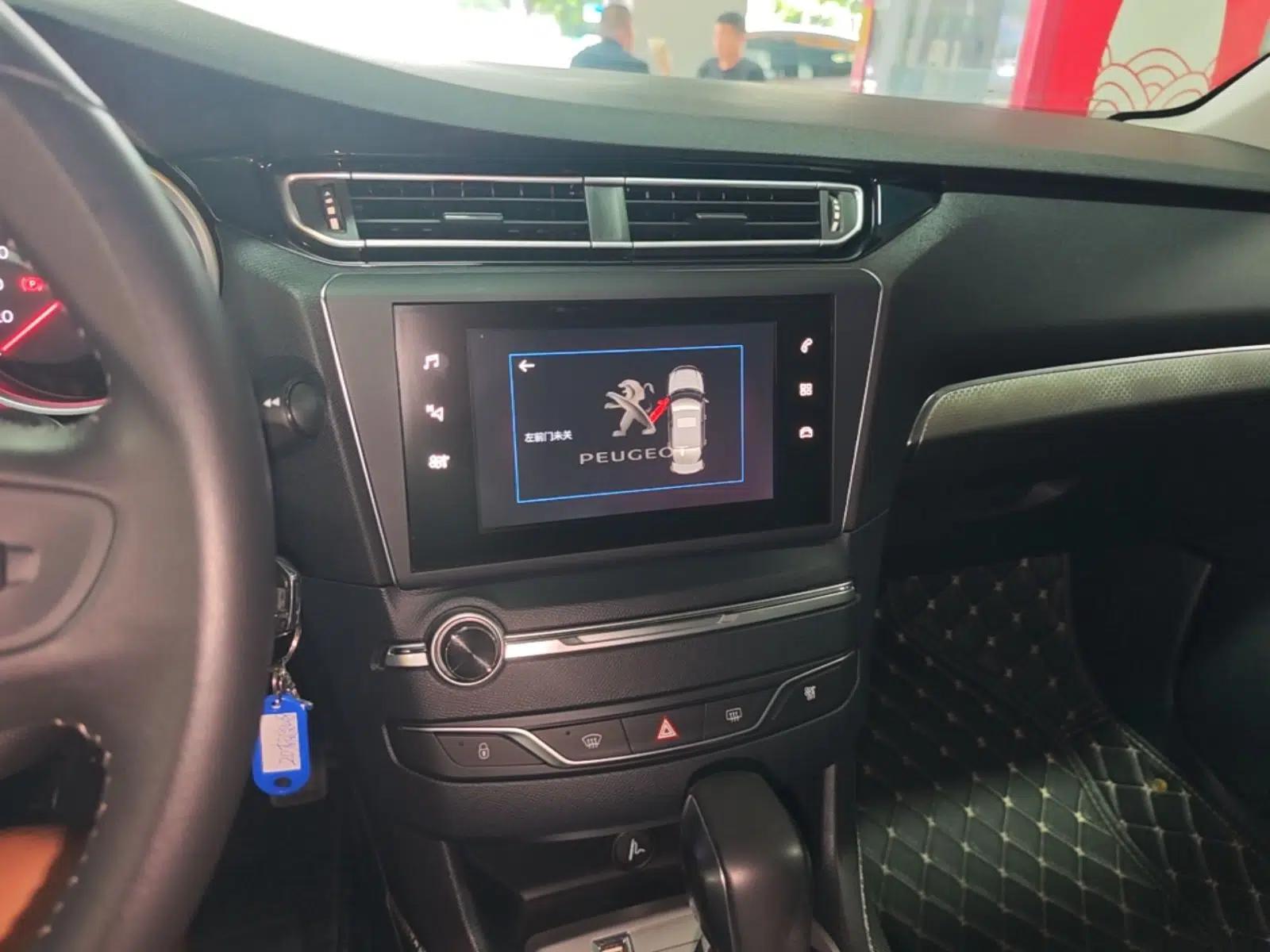 Peugeot 408 2019 360THP Automatic Luxury Edition China VI Standard — миниатюра 16