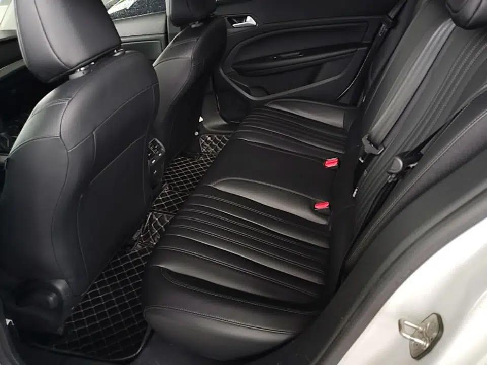 Peugeot 408 2020 360THP 10th Anniversary Premium Edition — миниатюра 20