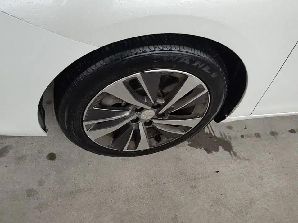 Peugeot 408 2020 360THP 10th Anniversary Premium Edition — миниатюра 8