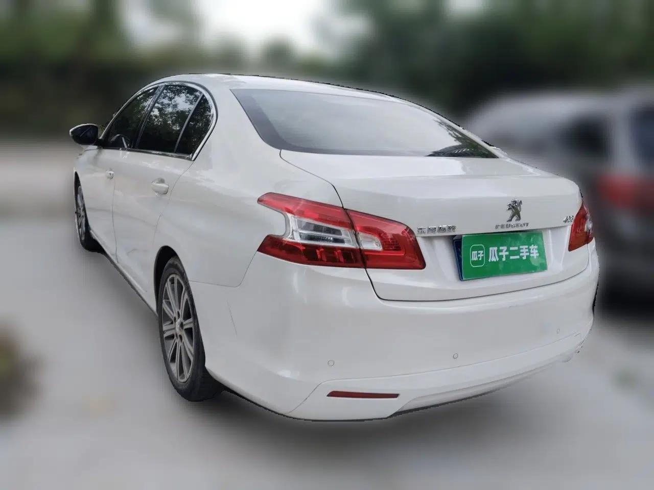 Peugeot 408 2014 1.8L Automatic Luxury Edition — миниатюра 4
