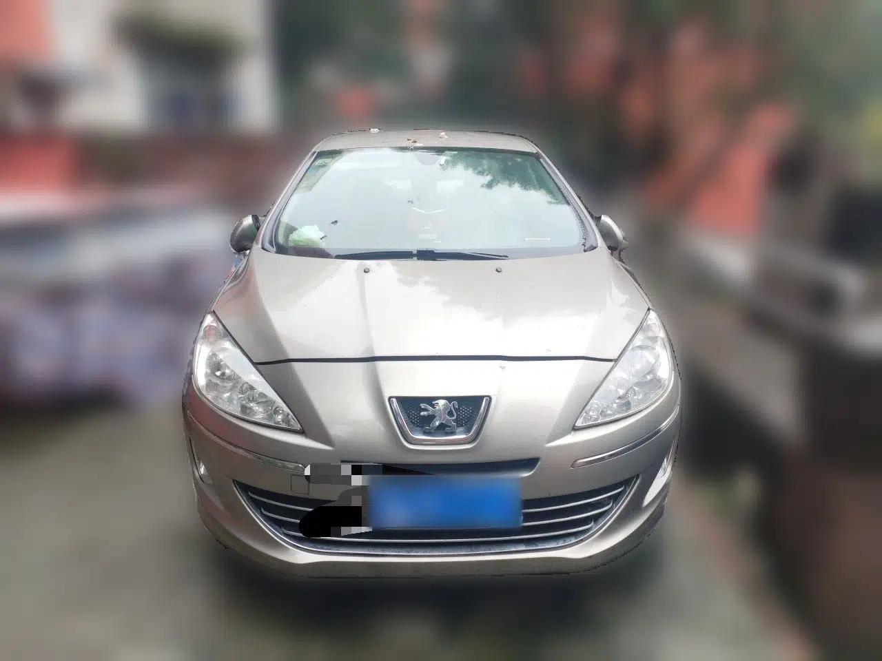 Peugeot 408 2011 2.0L Automatic Comfort Edition — миниатюра 2