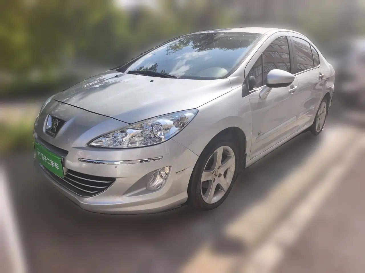 Peugeot 408 2010 2.0L Automatic Comfort Edition — миниатюра 1