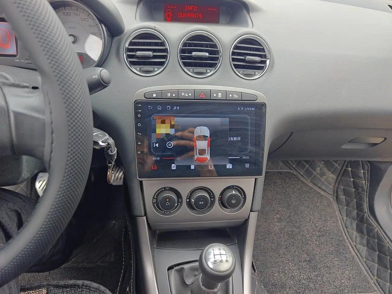 Peugeot 408 2011 2.0L Manual Comfort Edition — миниатюра 14