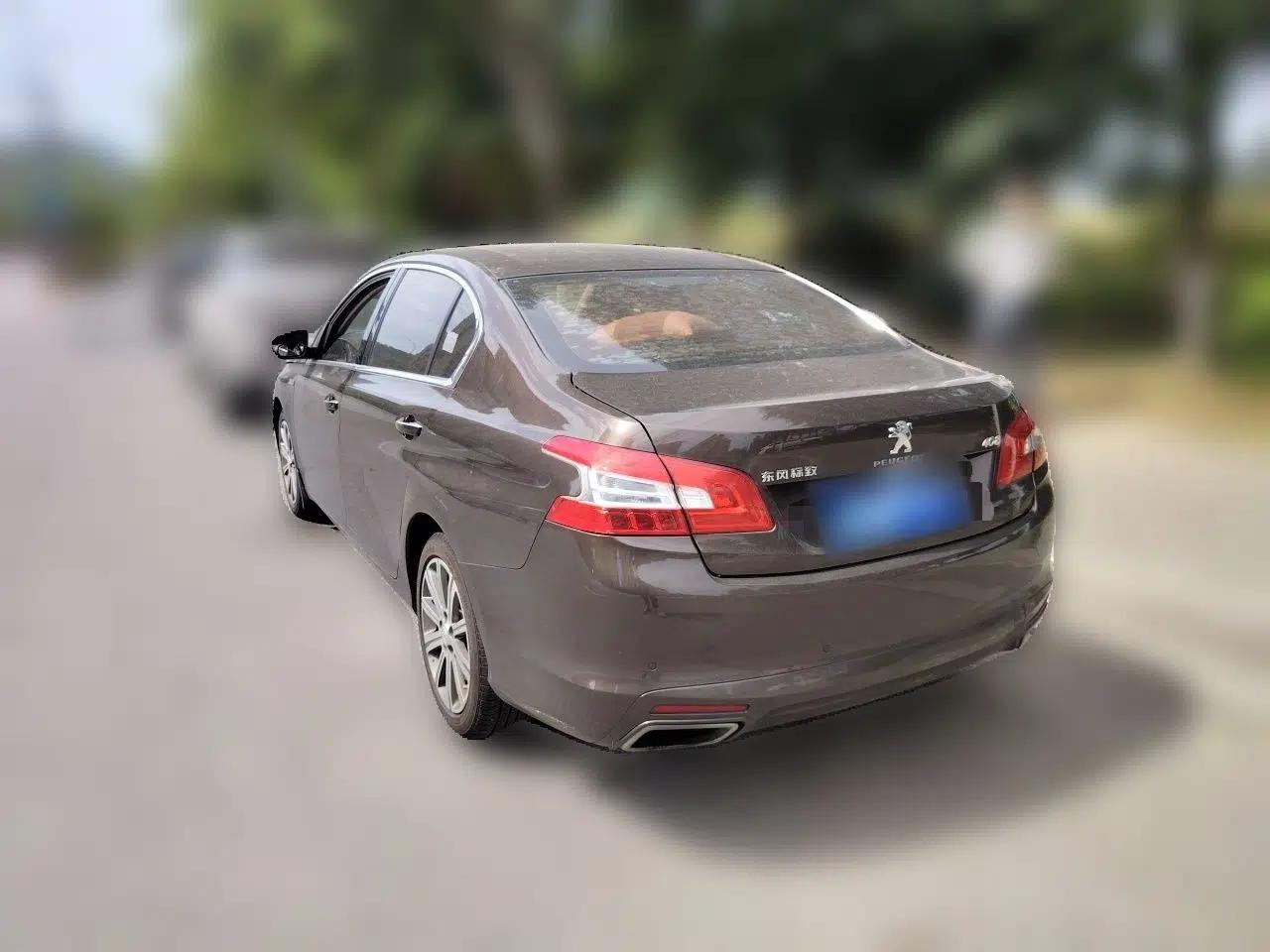 Peugeot 408 2014 1.6T Automatic Prestige Edition — миниатюра 4