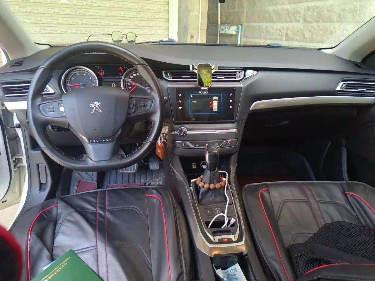 Peugeot 408 2016 1.6T Automatic Luxury Edition — миниатюра 10