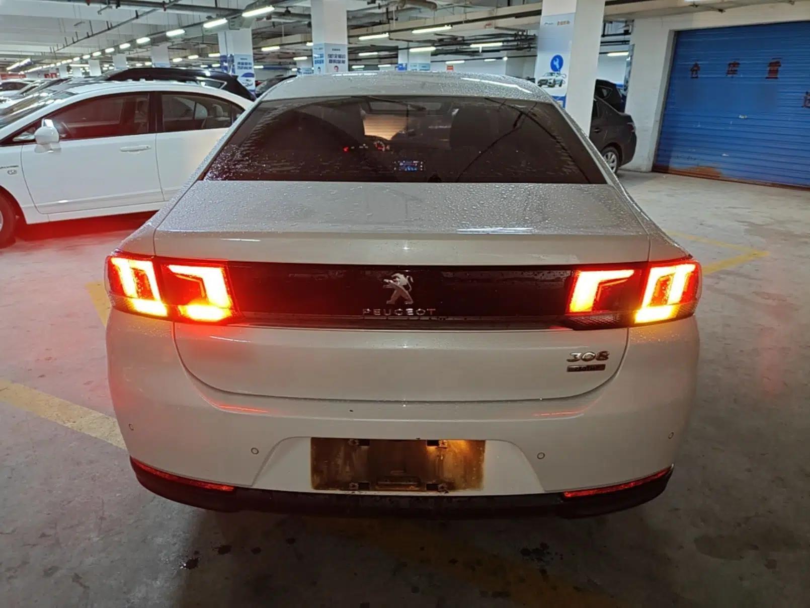 Peugeot 308 2019 230THP Automatic Luxury Edition China V Standard — миниатюра 5