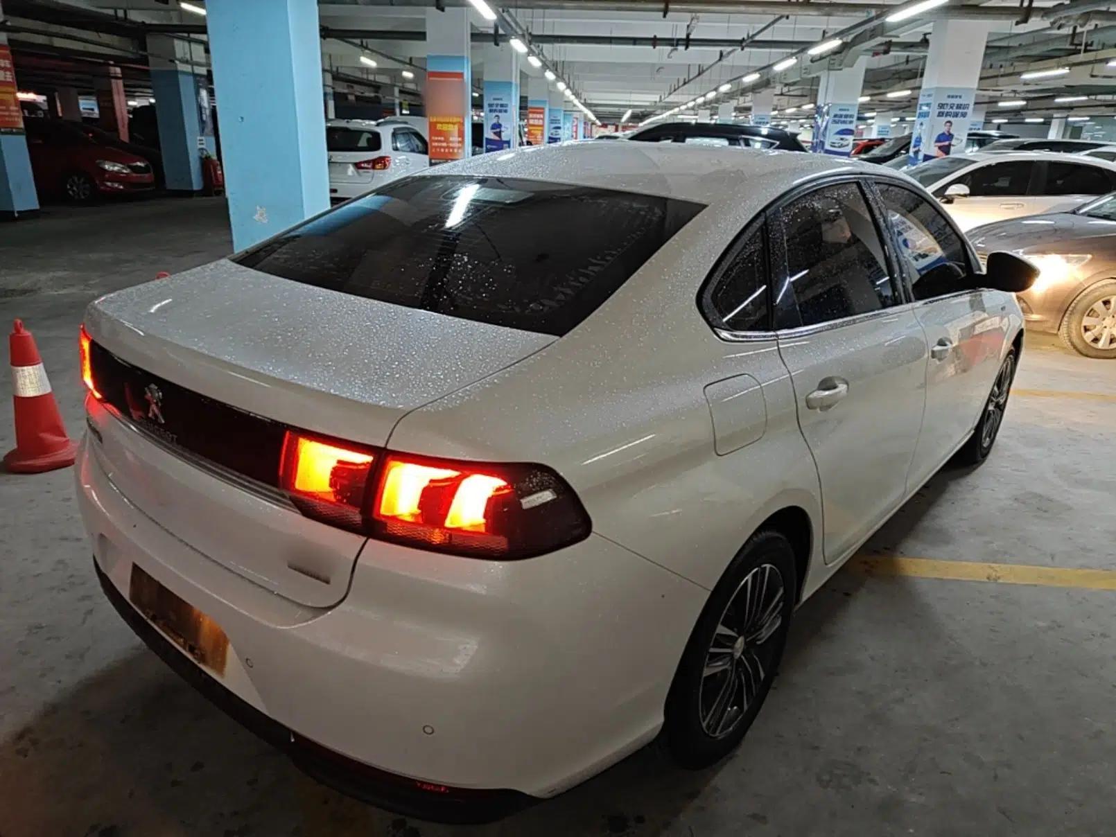 Peugeot 308 2019 230THP Automatic Luxury Edition China V Standard — миниатюра 6