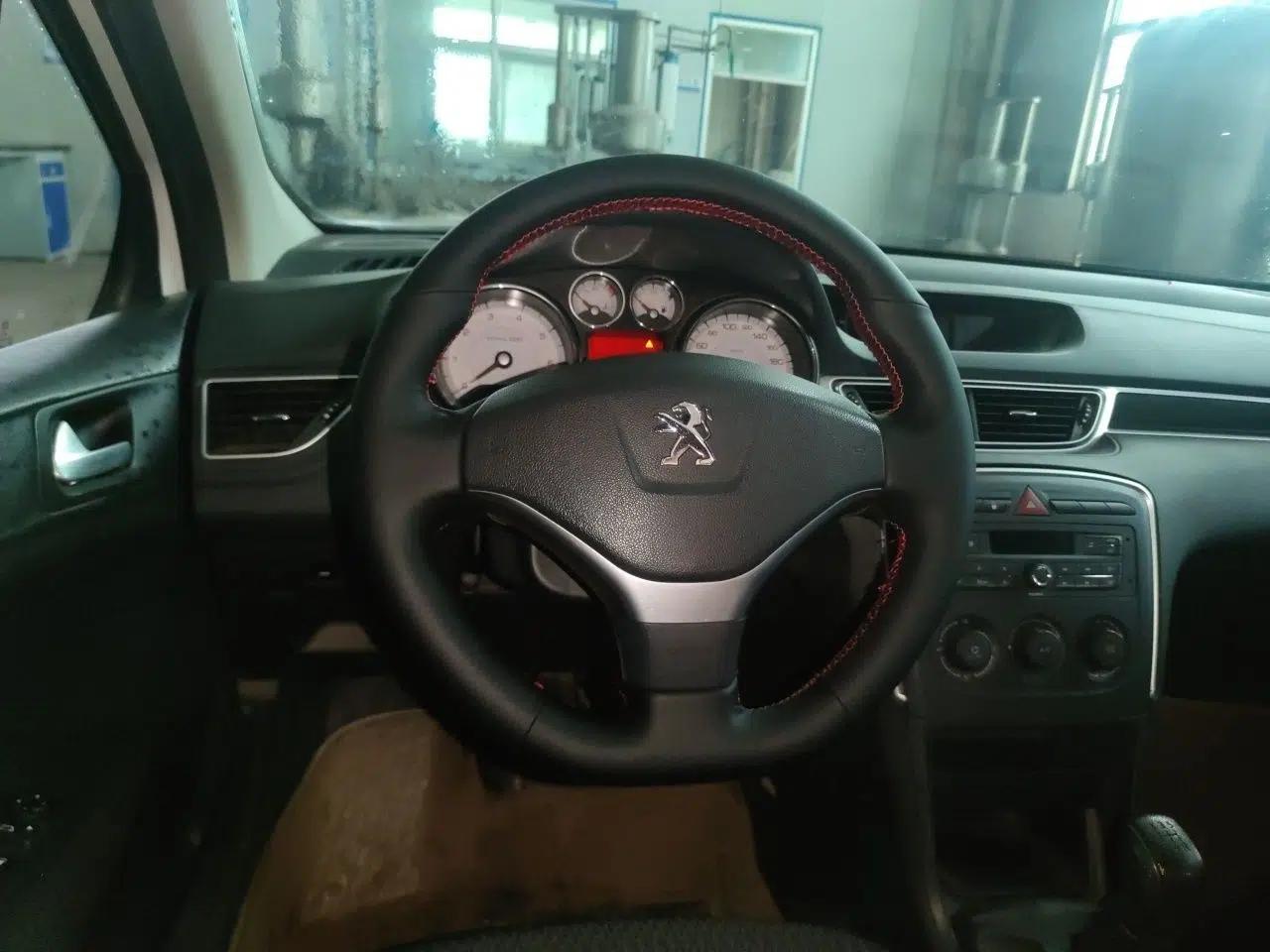Peugeot 308 2014 Enjoy Edition Classic 1.6L Manual YouShang Model — миниатюра 11