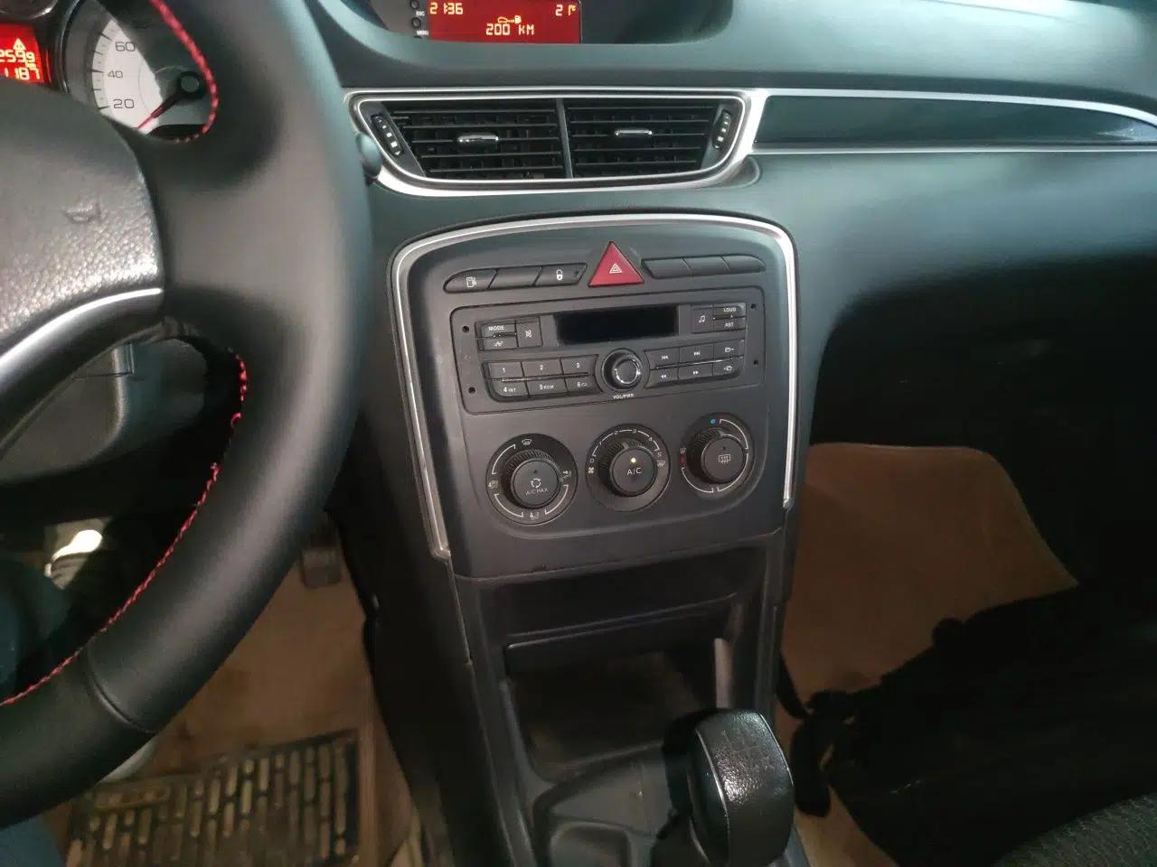 Peugeot 308 2014 Enjoy Edition Classic 1.6L Manual YouShang Model — миниатюра 14