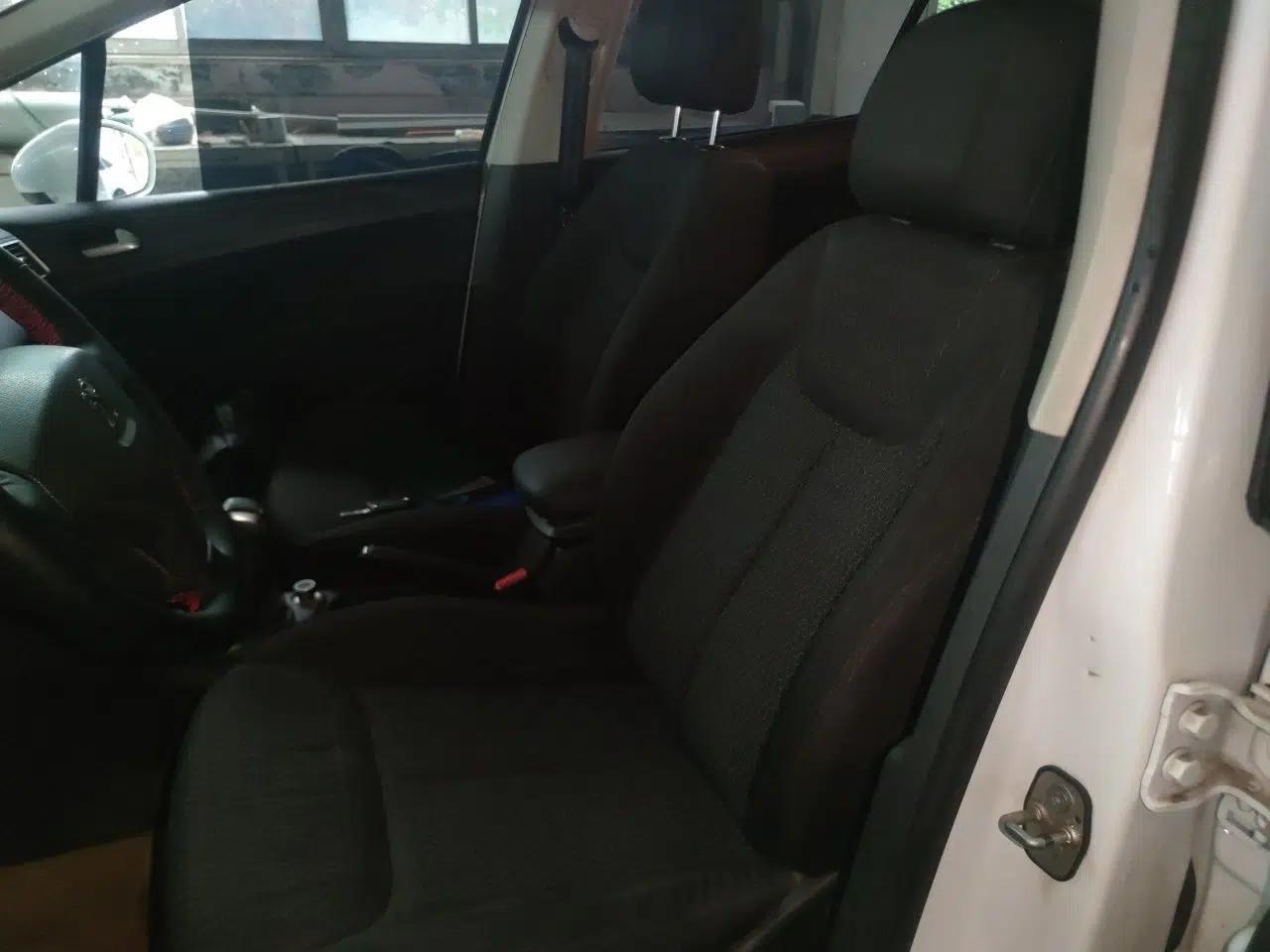 Peugeot 308 2014 Enjoy Edition Classic 1.6L Manual YouShang Model — миниатюра 16