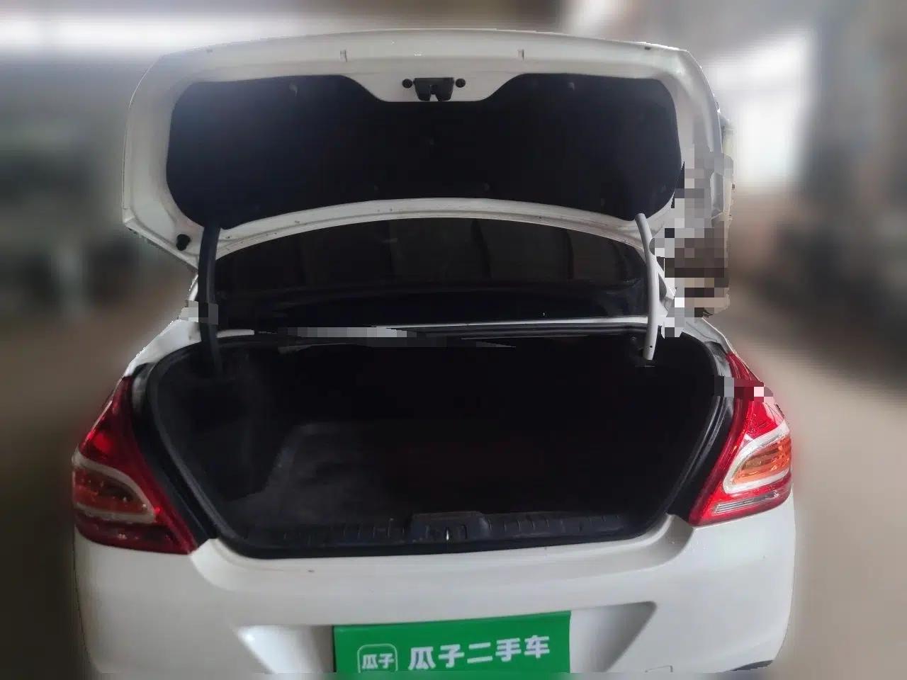 Peugeot 308 2014 Enjoy Edition Classic 1.6L Manual YouShang Model — миниатюра 20