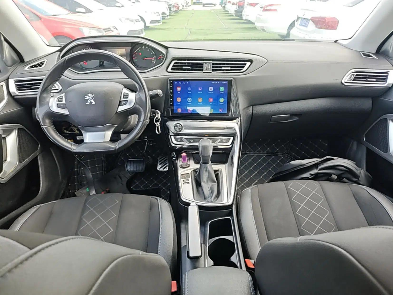 Peugeot 308 2016 230THP Automatic Luxury Edition — миниатюра 13