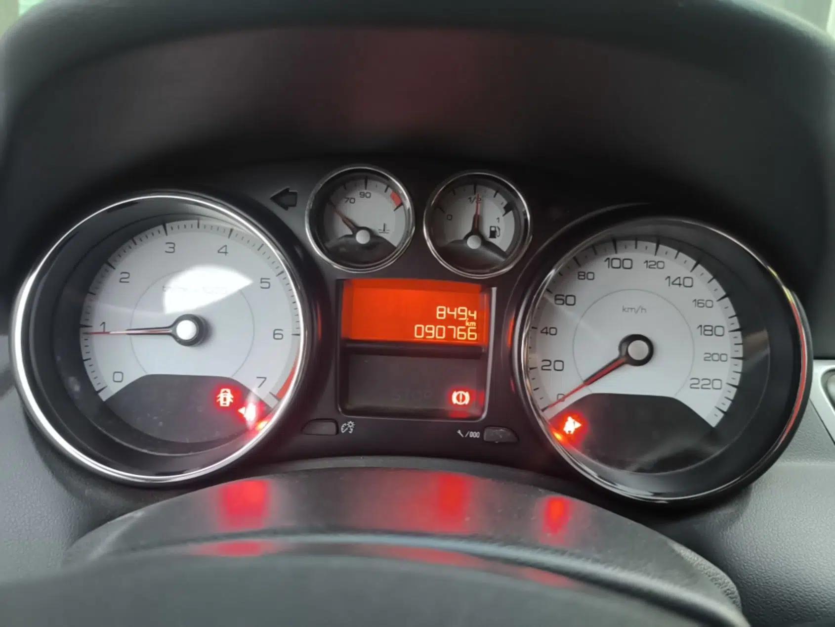 Peugeot 308 2014 Enjoy Edition Classic 1.6L Manual YouShang Model — миниатюра 15