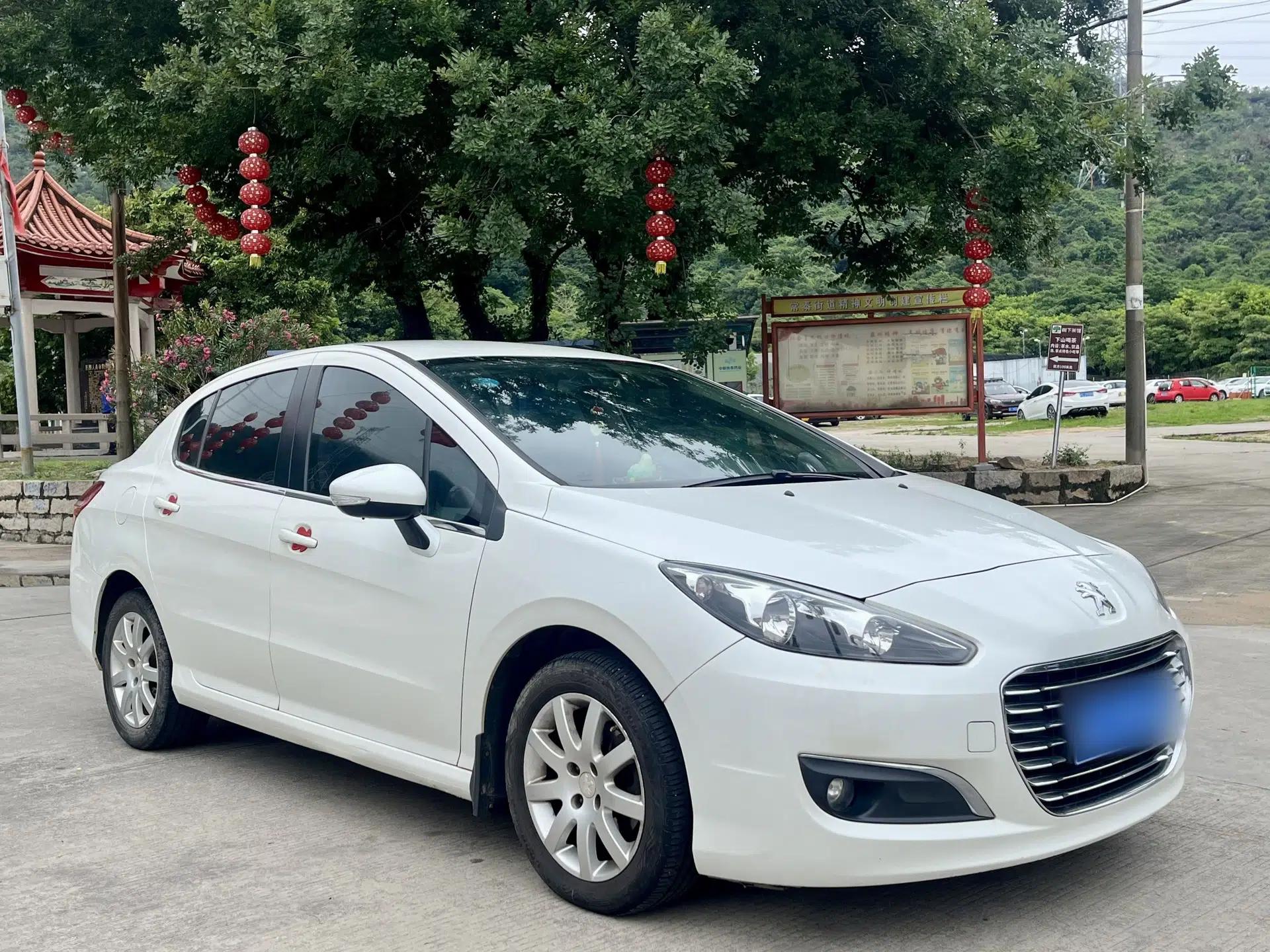 Peugeot 308 2014 Enjoy Edition Classic 1.6L Manual YouShang Model — миниатюра 3