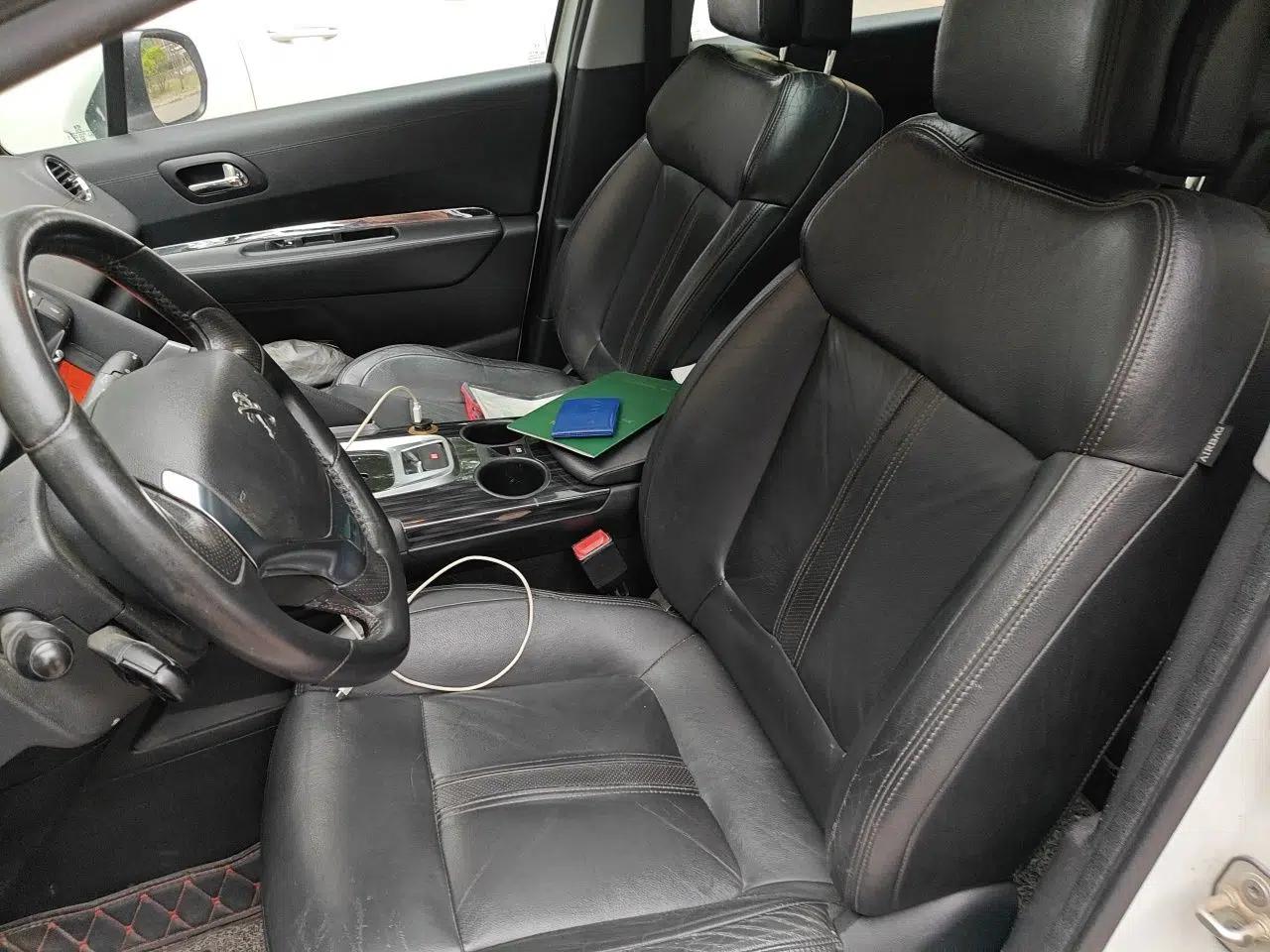 Peugeot 3008 2013 2.0L Automatic Trend Edition — миниатюра 16
