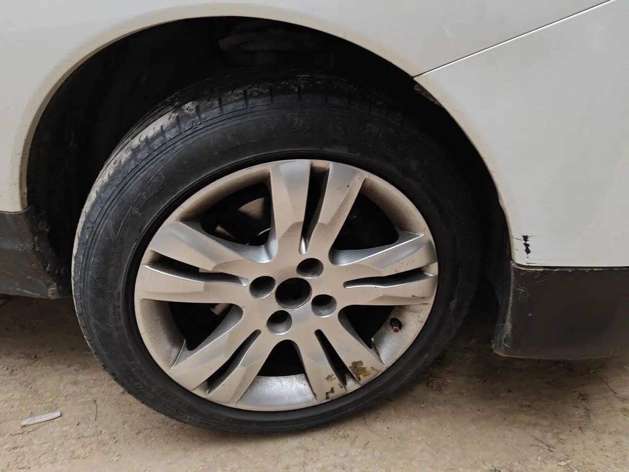 Peugeot 3008 2013 2.0L Automatic Trend Edition — миниатюра 8