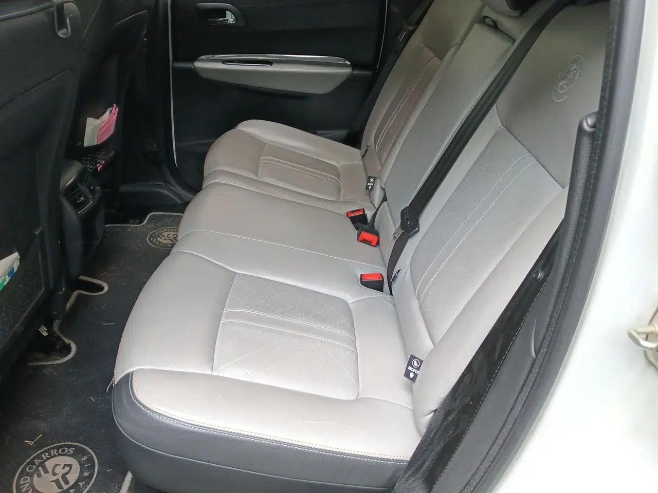 Peugeot 3008 2015 1.6THP Automatic Prestige Edition — миниатюра 20