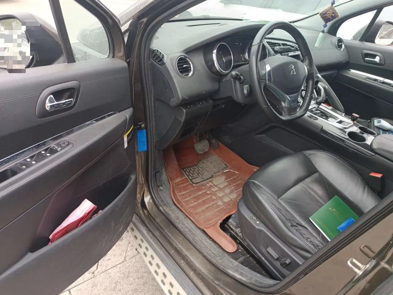 Peugeot 3008 2013 2.0L Automatic Classic Edition — миниатюра 17
