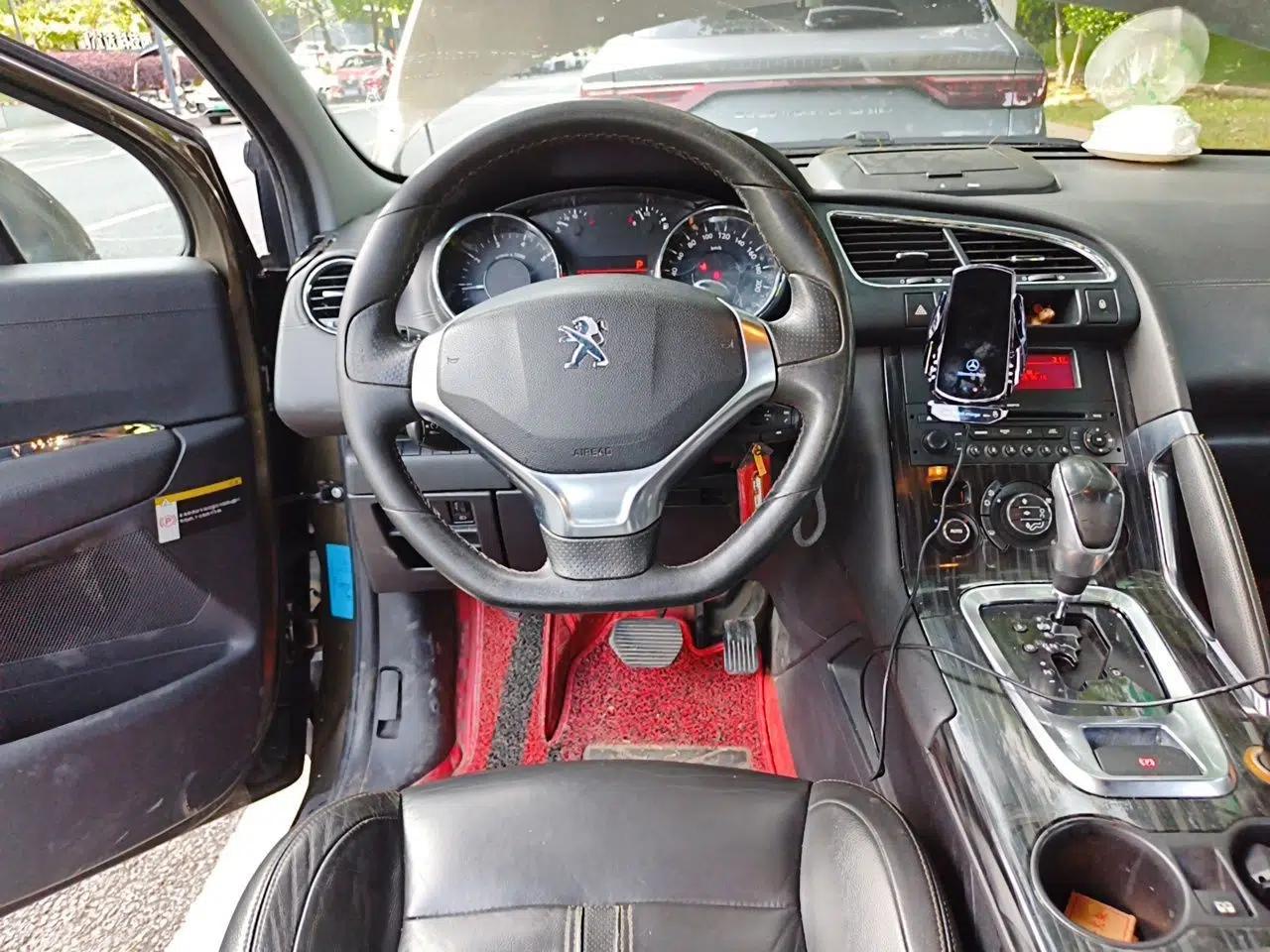 Peugeot 3008 2013 2.0L Automatic Trend Edition — миниатюра 11